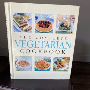 THE COMPLETE VEGETARIAN COOKBOOK